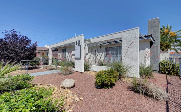 Pictures of Office property located at 811 S SIXTH ST, LAS VEGAS, NV 89101-6923 for lease - image #1