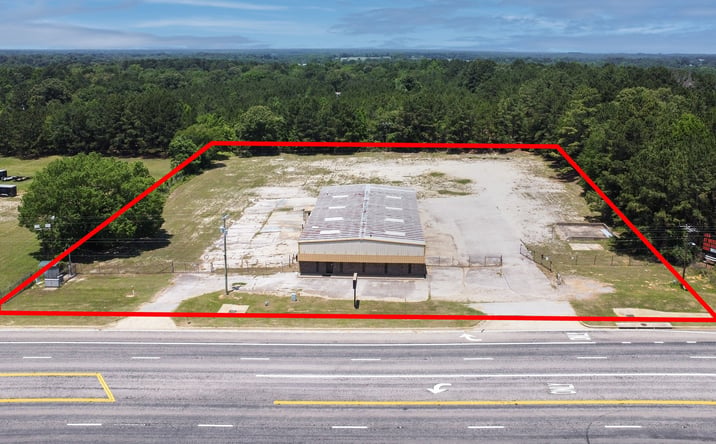 Pictures of Industrial property located at 5315 W Oak St, Palestine, TX 75801 for lease - image #1