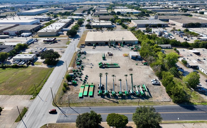 Pictures of Industrial property located at 3701 Dalworth St, Arlington, TX 76011 for lease - image #1