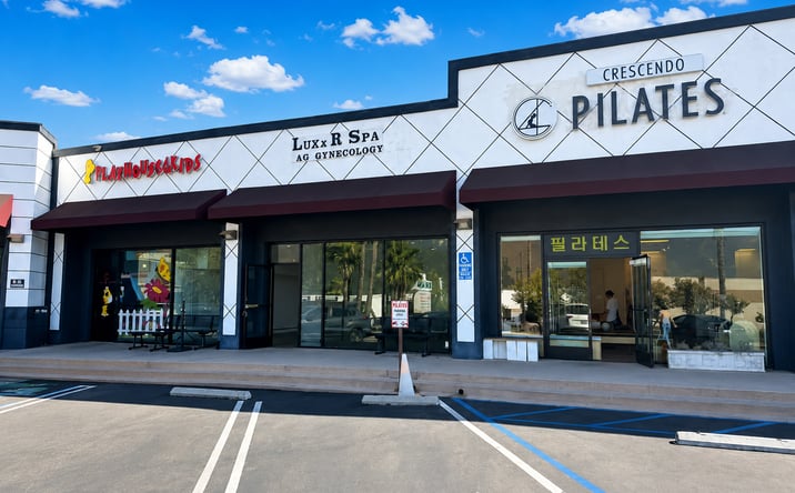 Pictures of Retail, Office property located at 3115 Foothill Blvd Unit D, La Crescenta, CA 91214 for lease - image #1