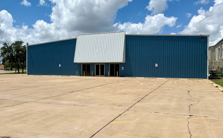 Pictures of Industrial property located at 1001 S Allen Genoa Road, South Houston, TX 77587 for lease - image #1