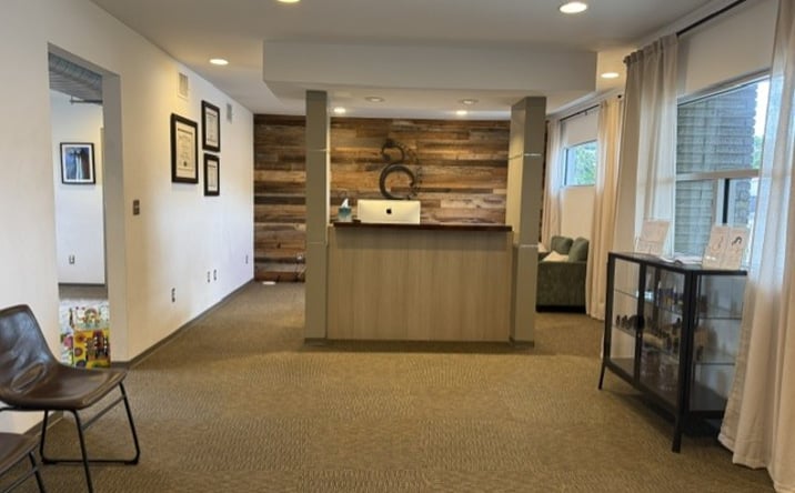 Pictures of Office property located at 2101 West Avenue, San Antonio, TX 78201 for lease - image #1