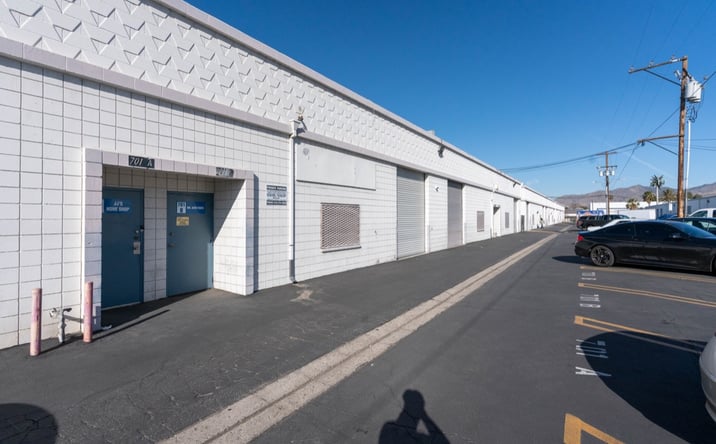 Pictures of Industrial property located at 701-719 Arroyo Ave, San Fernando, CA 91340 for lease - image #1