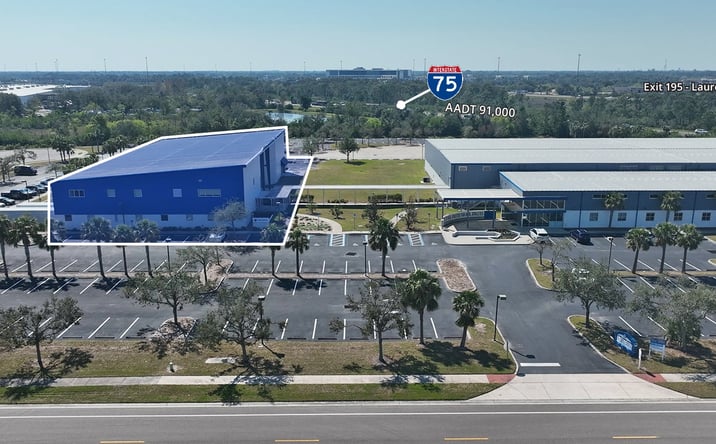 Pictures of Retail property located at 195 Triple Diamond Boulevard, Nokomis, FL 34275 for lease - image #1