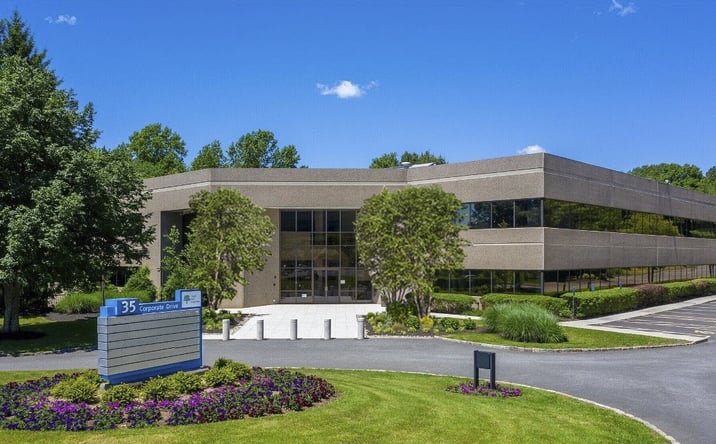 Pictures of Office property located at 35 CORPORATE DR, TRUMBULL, CT 06611-6319 for lease - image #1
