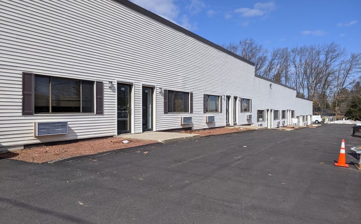 Pictures of Industrial property located at 912 Columbia Circle, Merrimack, NH 03054 for lease - image #1