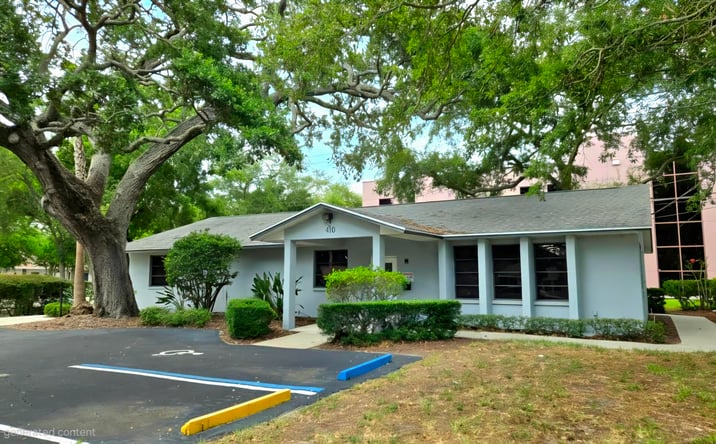 Pictures of Retail, Office property located at 410 FOURTH AVE E, BRADENTON, FL 34208 for lease - image #1