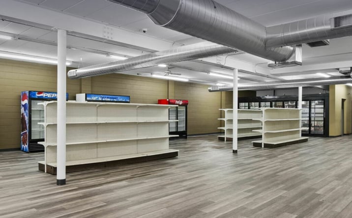Pictures of Retail, Restaurant, Industrial property located at 755 Snelling Avenue North, St Paul, MN 55104 for lease - image #1
