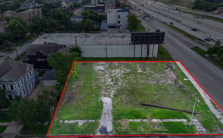 Pictures of Retail, Land, Special Purpose property located at 330 Harvard Street, Houston, TX 77007 for lease - image #1