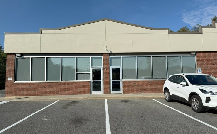 Pictures of Office property located at 304 Sandown Rd, East Hampstead, NH 03826 for lease - image #1