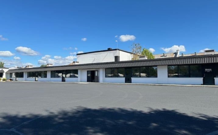 Pictures of Office property located at 2725 Franklin Turnpike, Danville, VA 24540 for lease - image #1