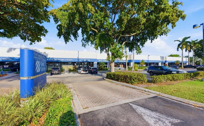 Pictures of Retail, Special Purpose, Office property located at 132-134 N Federal Highway, Deerfield Beach, FL 33441 for lease - image #1