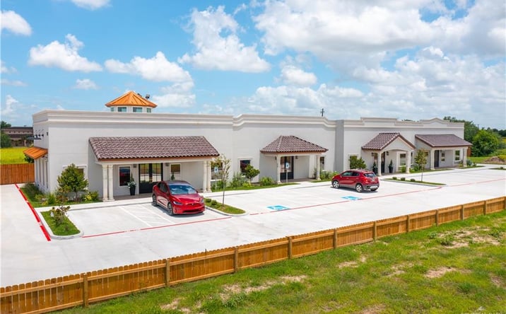 Pictures of Retail, Office property located at 2202 E Tyler Avenue, Harlingen, TX 78550 for lease - image #1