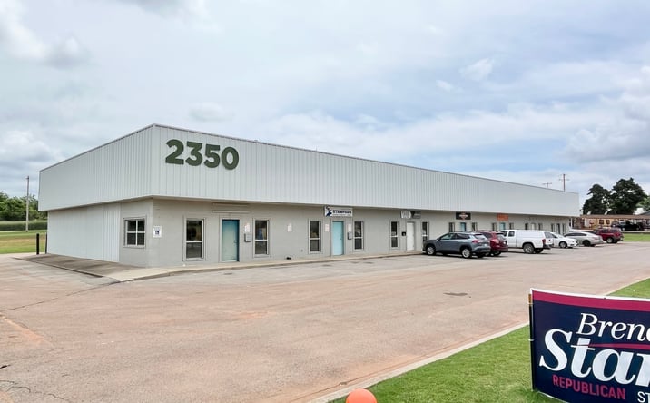 Pictures of Office, Industrial property located at 2350 South Midwest Boulevard, Midwest City, OK 73110 for lease - image #1