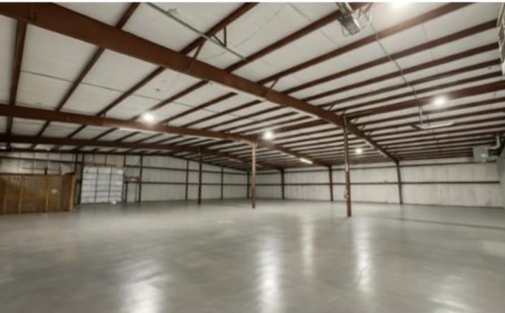 Pictures of Retail property located at 8501 Whitesburg Drive, Huntsville, AL 35802 for lease - image #1