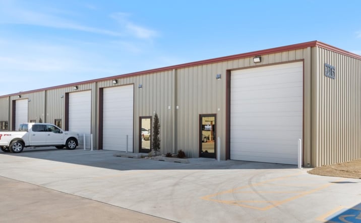 Pictures of Retail, Industrial property located at 9315 W RENO AVE, OKLAHOMA CITY, OK 73127-2963 for lease - image #1
