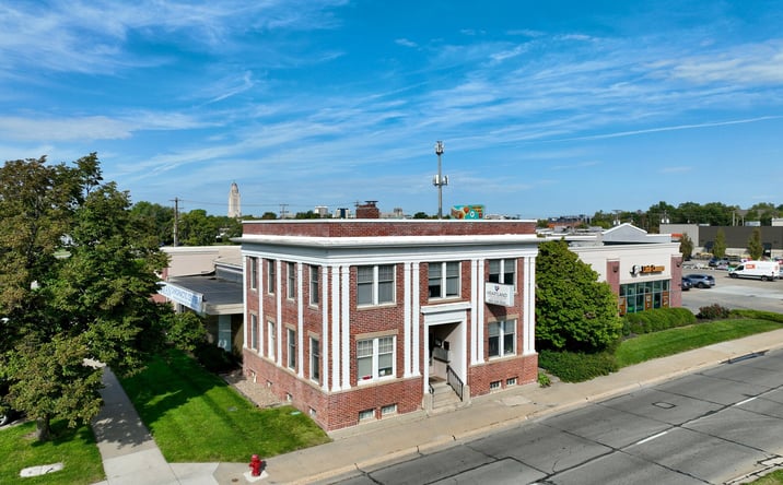 Pictures of Office property located at 985 South 27th Street, Lincoln, NE 68510 for lease - image #1