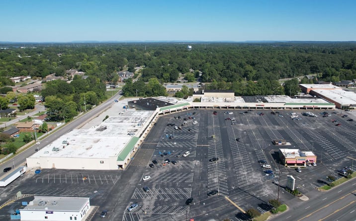 Pictures of Restaurant, Retail property located at 1820 6th Ave SE, Decatur, AL 35601 for lease - image #1