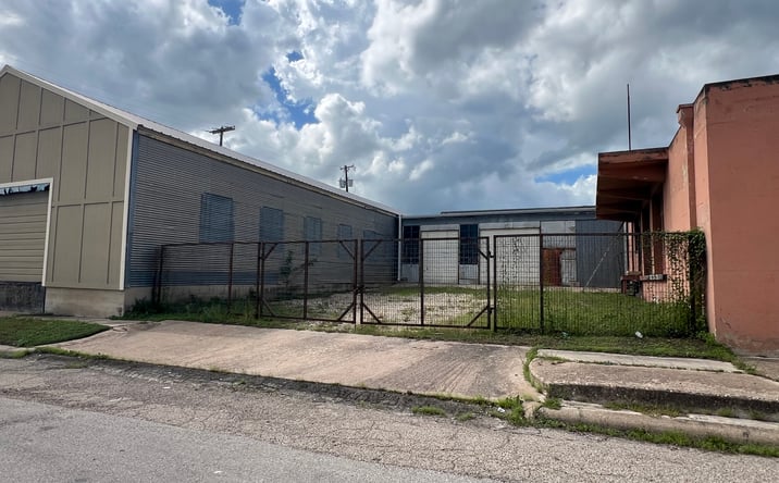 Pictures of Industrial, Special Purpose property located at 219 E THIRD ST, TAYLOR, TX 76574-3616 for lease - image #1