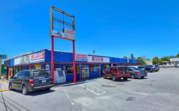 Pictures of Retail property located at 13319 U.S. 19, Hudson, FL 34667 for lease - image #1