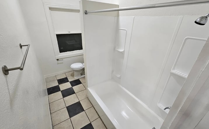 Pictures of Retail property located at 743 S Burlington Ave, Los Angeles, CA 90057 for lease - image #1