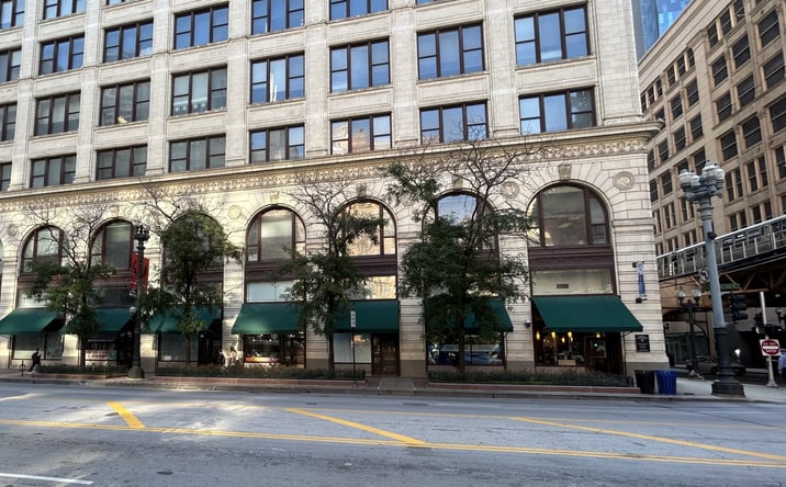 Pictures of Retail property located at 333 South State Street, Chicago, IL 60605 for lease - image #1