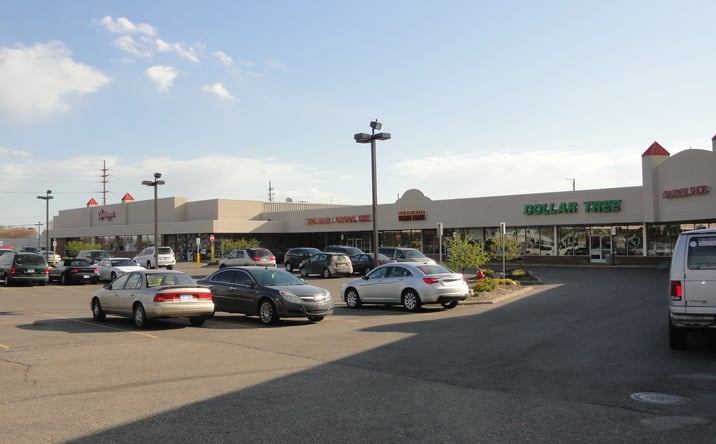 Pictures of Retail property located at 1525-1655 Opdyke Road, Bloomfield Hills, MI 48304 for lease - image #1