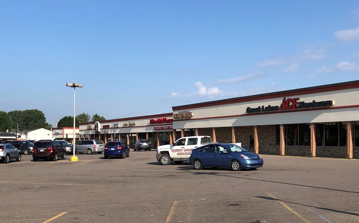 Pictures of Retail property located at 3205-3271 South Boulevard, Auburn Hills, MI 48326 for lease - image #1
