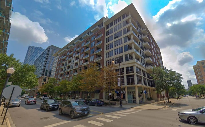 Pictures of Retail property located at 917 W Madison St, Chicago, IL 60607 for lease - image #1