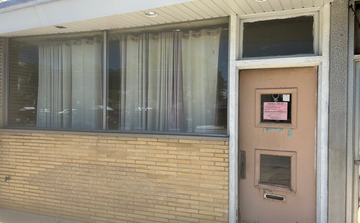 Pictures of Office property located at 10853 S Western Avenue, Chicago, IL 60643 for lease - image #1