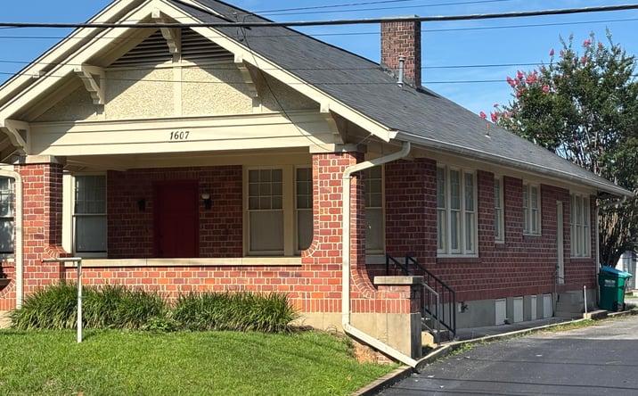 Pictures of Office, Retail property located at 1607 24th Avenue, Meridian, MS 39301 for lease - image #1