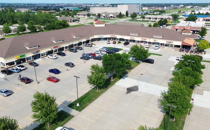 Pictures of Retail, Restaurant, Office property located at 43 NE Carefree Lane, Waukee, IA 50263 for lease - image #1