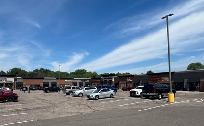 Pictures of Retail property located at 6415 Highway 10, Ramsey, MN 55303 for lease - image #1