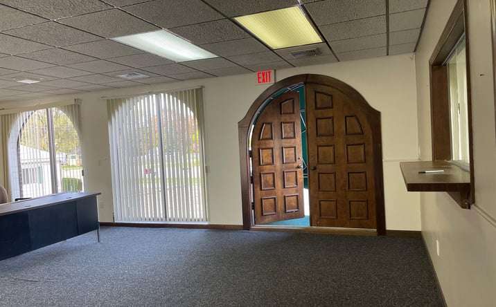 Pictures of Special Purpose property located at 1187 W BRISTOL RD, Flint, MI 48507 for lease - image #1