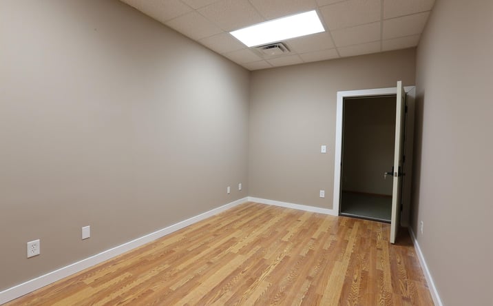 Pictures of Office, Retail property located at 15173 NORTH RD Suite 2, Fenton, MI 48430 for lease - image #1