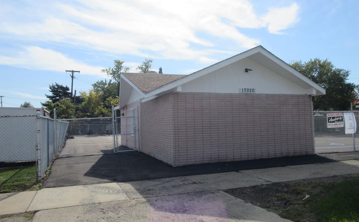 Pictures of Special Purpose property located at 17020 E 10 MILE RD, Eastpointe, MI 48021 for lease - image #1