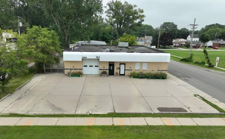 Pictures of Special Purpose property located at 7889 TELEGRAPH RD RD, Taylor, MI 48180 for lease - image #1