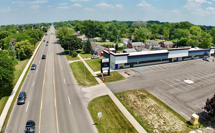 Pictures of Retail property located at 29265 - 2 Cherry Hill Road, Wayne, MI 48141 for lease - image #1