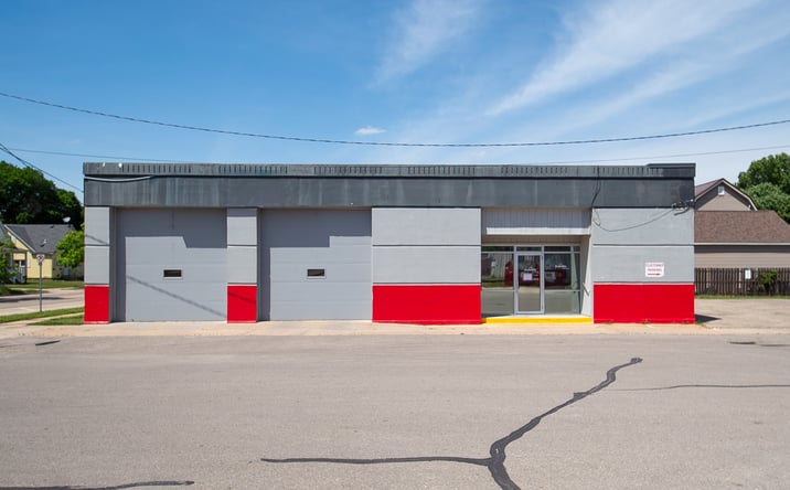 Pictures of Retail, Industrial property located at 333 5th Street Northwest, Rochester, MN 55901 for lease - image #1