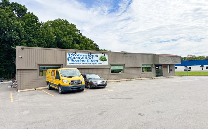 Pictures of Industrial property located at 16745 Dixie Highway, Davisburg, MI 48350 for lease - image #1