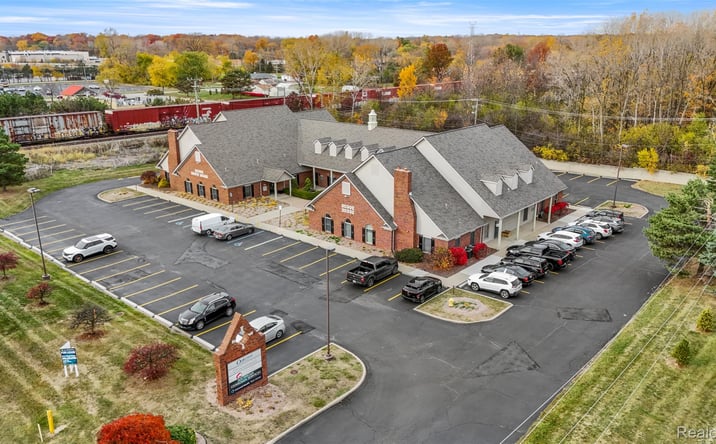 Pictures of Office, Retail property located at 20332 Eureka Road 20332, Taylor, MI 48180 for lease - image #1