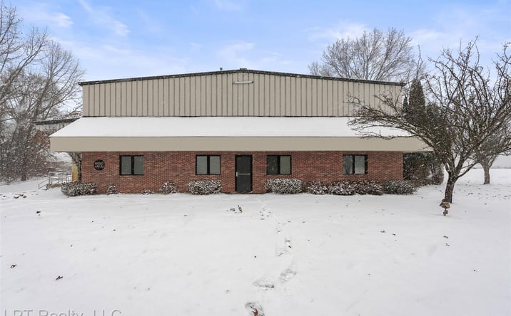 Pictures of Office, Retail property located at 8000 Park Place, Brighton, MI 48116 for lease - image #1