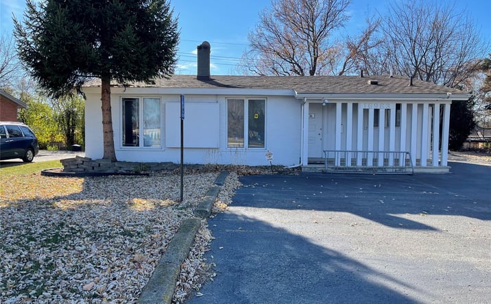Pictures of Office, Land, Retail, Industrial property located at 16983 W 10 Mile Road, Southfield, MI 48075 for lease - image #1