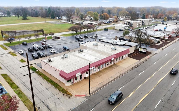 Pictures of Office, Retail property located at 30960 Ford Road, Garden City, MI 48135 for lease - image #1