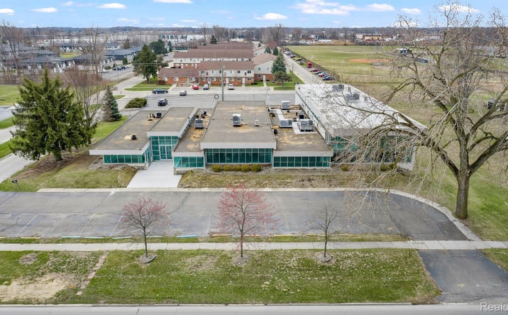 Pictures of Office property located at 25185 GODDARD Road, Taylor, MI 48180 for lease - image #1