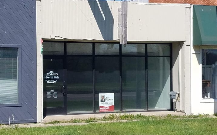 Pictures of Office, Retail property located at 4512 Dixie Highway, Waterford, MI 48329 for lease - image #1