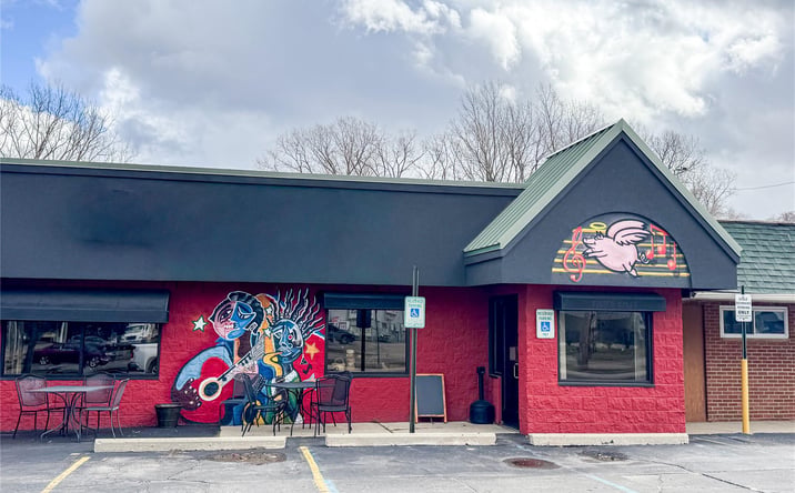 Pictures of Restaurant property located at 1492 N Leroy Street Suite A, Fenton, MI 48430 for lease - image #1