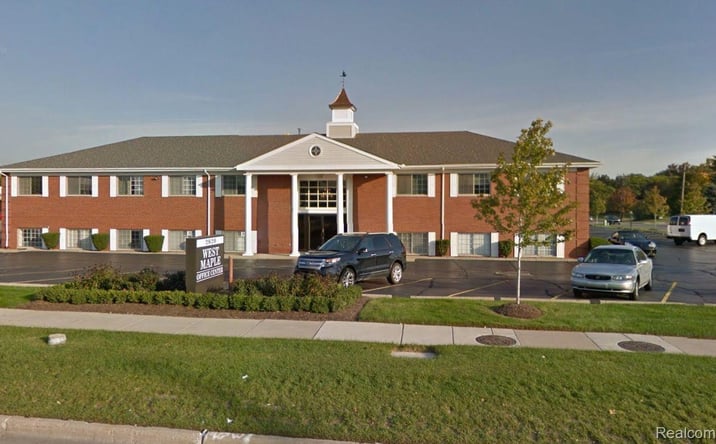 Pictures of Land property located at 2820 W MAPLE Road 210A, Troy, MI 48084 for lease - image #1