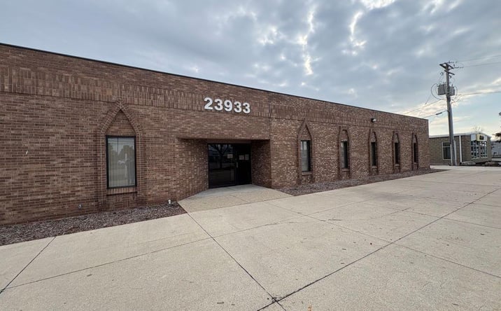 Pictures of Office property located at 23933 Allen Road, Woodhaven, MI 48183 for lease - image #1