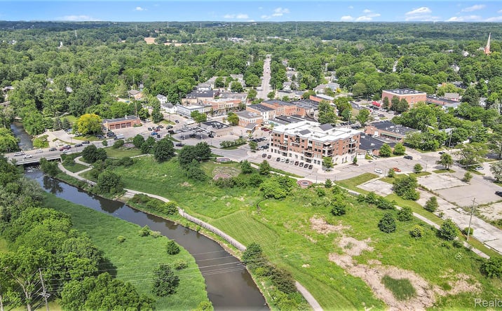 Pictures of Office property located at 150 JEFFORDS 102, Dexter, MI 48130 for lease - image #1